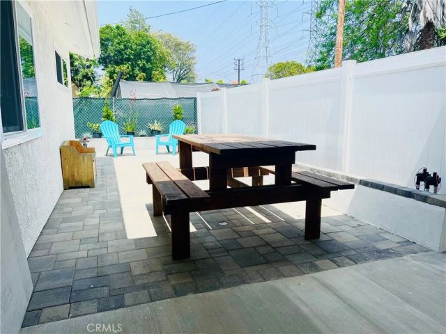 9014 Wilbur Avenue, Northridge, CA 91324
