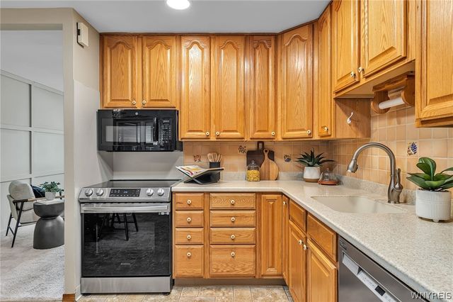 136 Frederick Road, Tonawanda, NY 14150