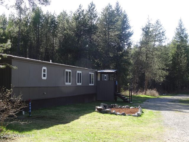 552 Outback LOOP, Spirit Lake, ID 83869