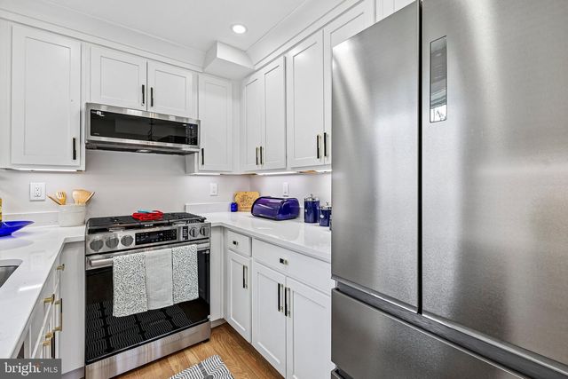 2408 2ND ST S, Arlington, VA 22204