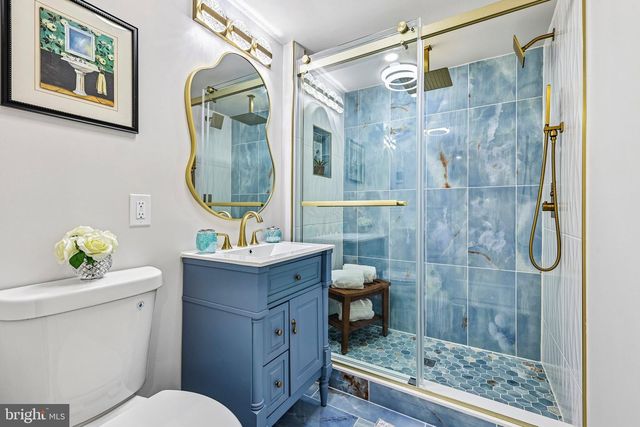 2408 2ND ST S, Arlington, VA 22204