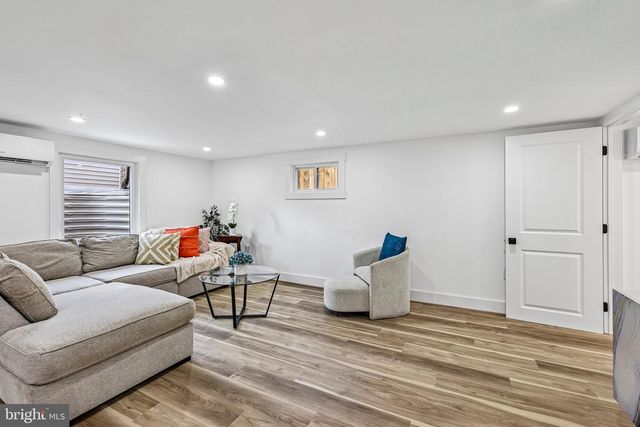 2408 2ND ST S, Arlington, VA 22204