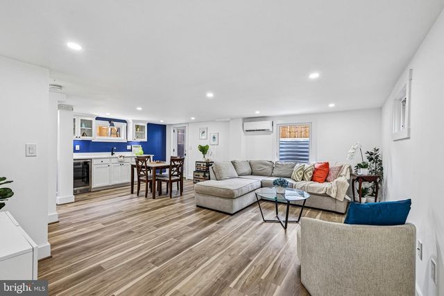 2408 2ND ST S, Arlington, VA 22204