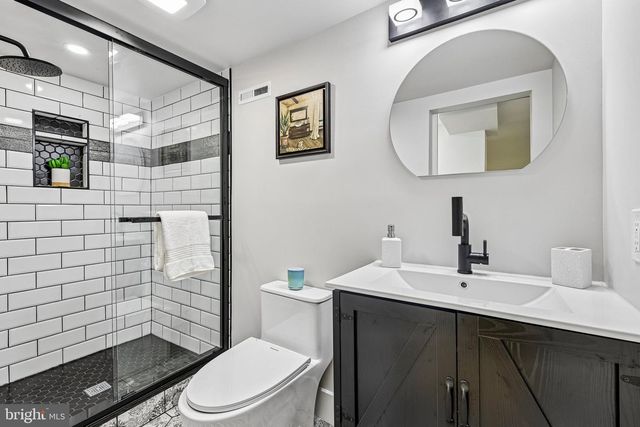 2408 2ND ST S, Arlington, VA 22204