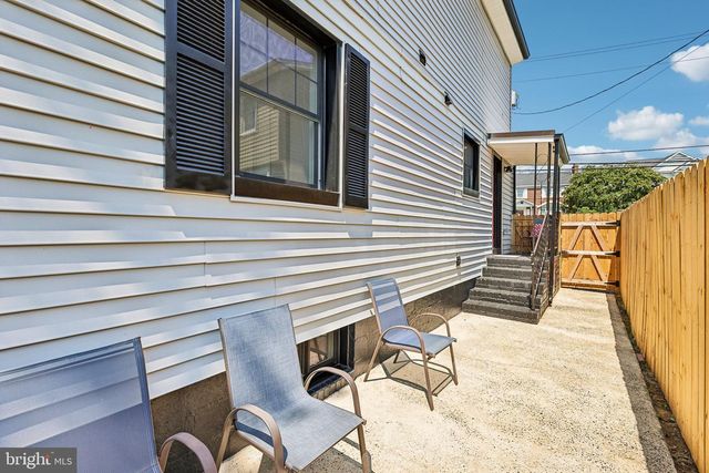 2408 2ND ST S, Arlington, VA 22204