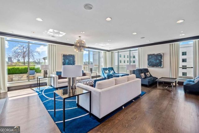 270 17th Street NW 601, Atlanta, GA 30363