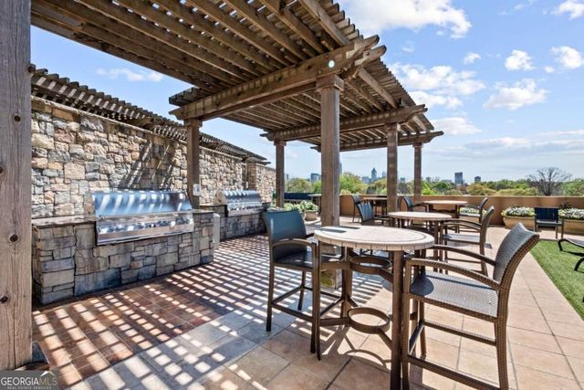 270 17th Street NW 601, Atlanta, GA 30363