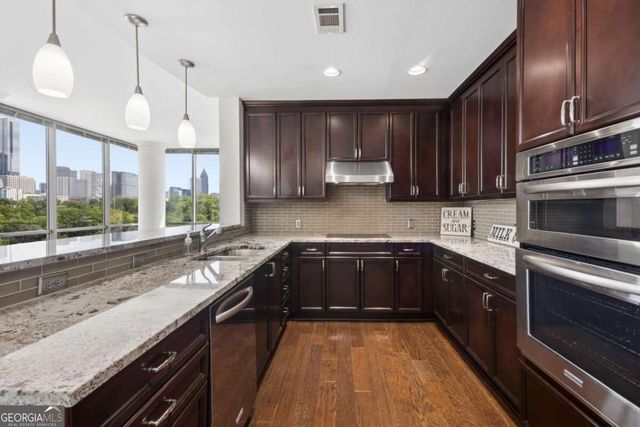 270 17th Street NW 601, Atlanta, GA 30363