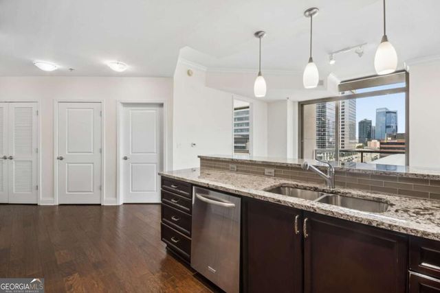 270 17th Street NW 601, Atlanta, GA 30363
