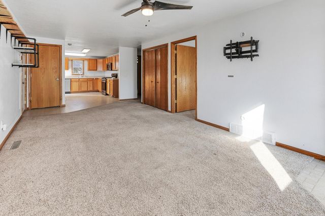 410 N 3rd Street, Knoxville, IA 50138