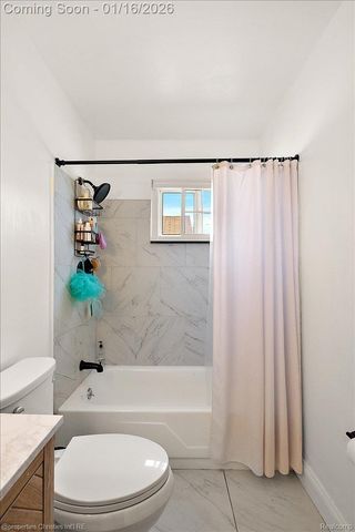 336 Kensington Avenue, Ferndale, MI 48220