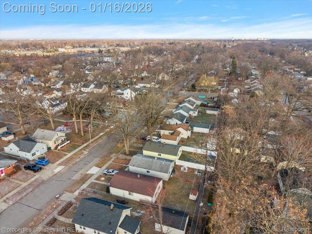 336 Kensington Avenue, Ferndale, MI 48220