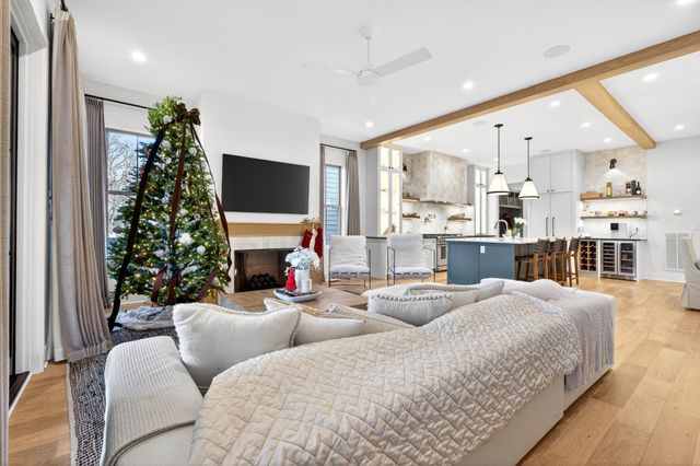 6362A Columbia Ave, Nashville, TN 37209