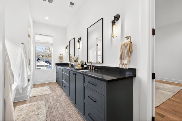 6362A Columbia Ave, Nashville, TN 37209