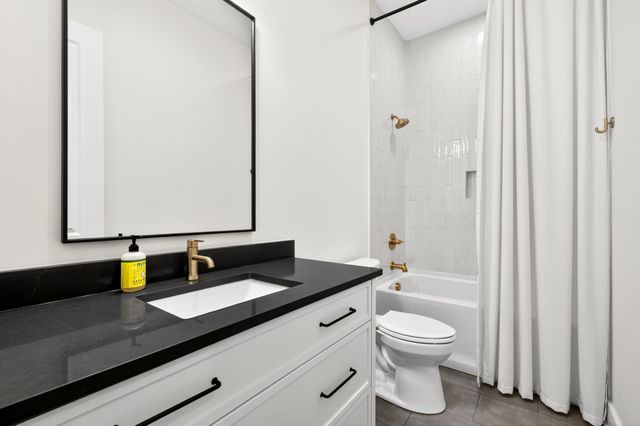 6362A Columbia Ave, Nashville, TN 37209