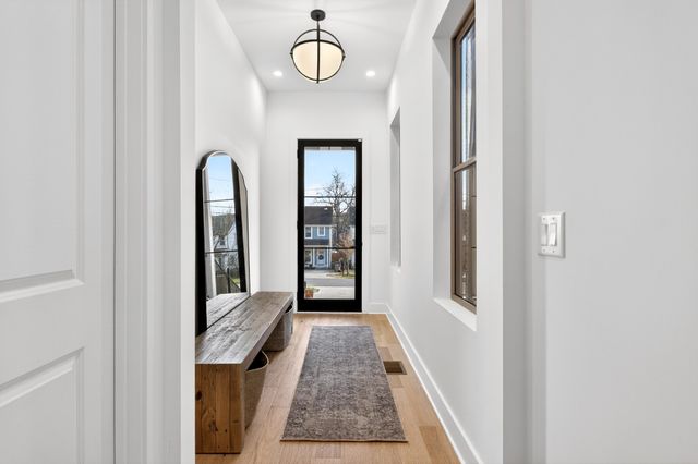 6362A Columbia Ave, Nashville, TN 37209