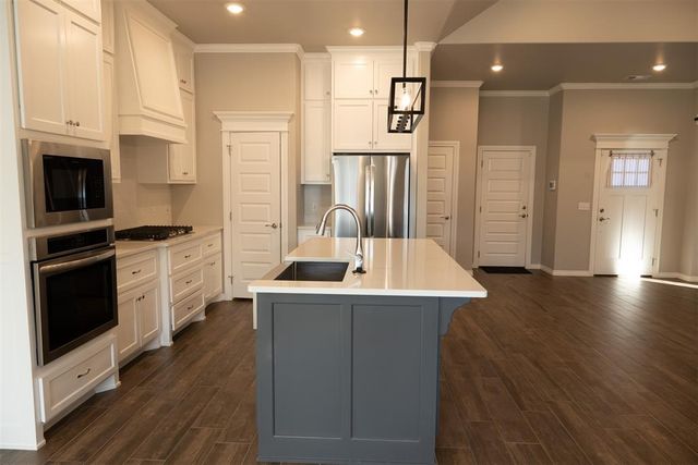 3213 Open Prairie Trail, Yukon, OK 73099