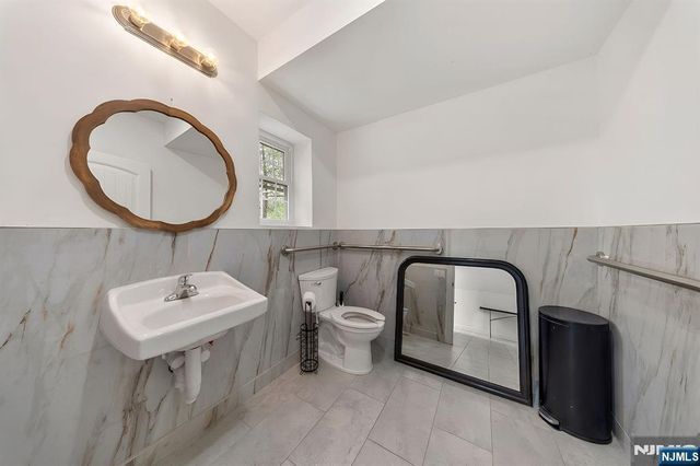 420 18th Avenue, Newark, NJ 07108