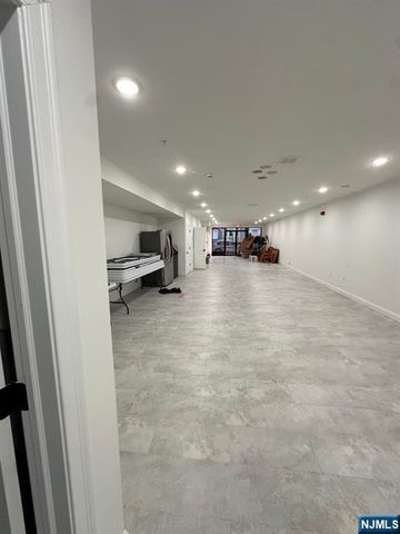 420 18th Avenue, Newark, NJ 07108