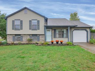 3233 Mahaffey Court, Pickerington, OH 43147