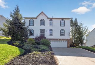 1310 Morgan Cir, North Strabane, PA 15317