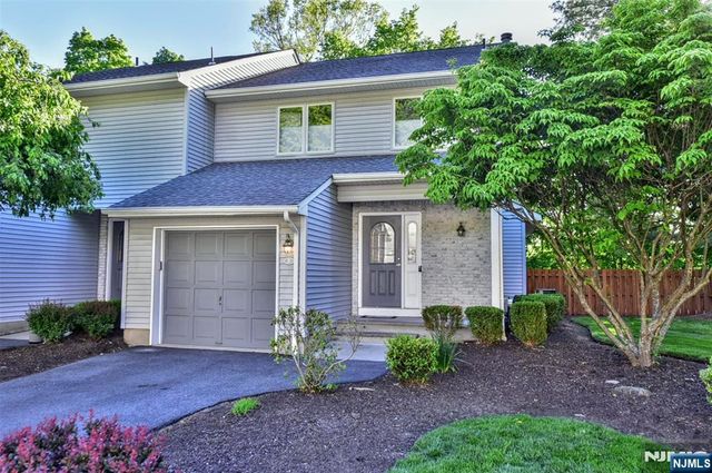 5 Hansen Place, Wayne, NJ 07470
