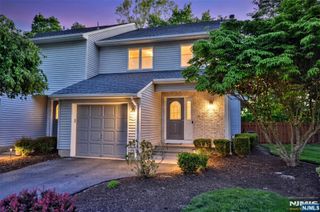 5 Hansen Place, Wayne, NJ 07470