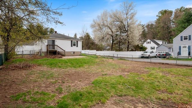 7 Westerdale Avenue, Salem, NH 03079