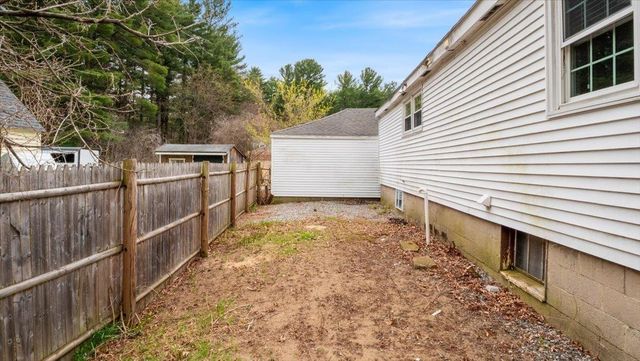 7 Westerdale Avenue, Salem, NH 03079