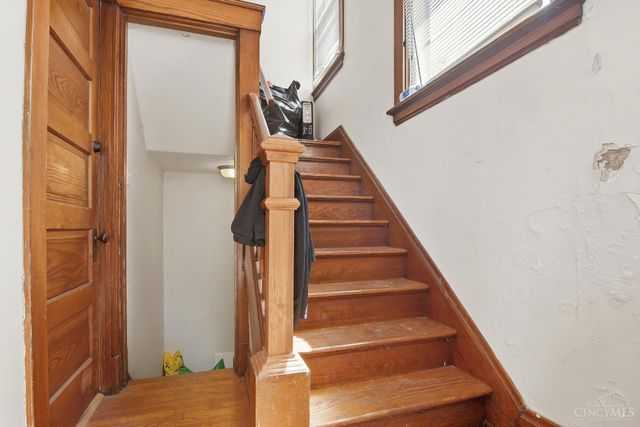 4232 Langley Avenue, St Bernard, OH 45217
