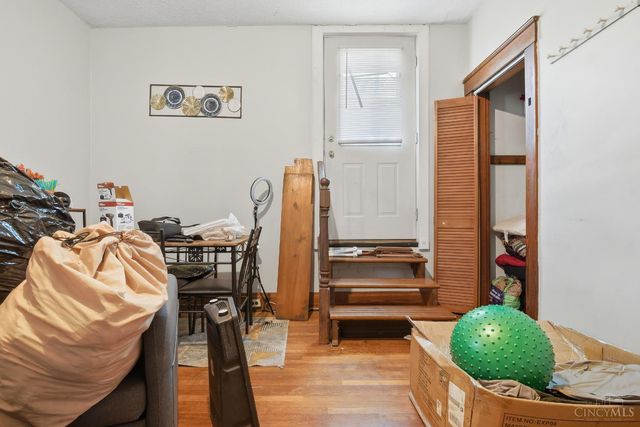 4232 Langley Avenue, St Bernard, OH 45217