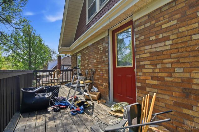 4232 Langley Avenue, St Bernard, OH 45217