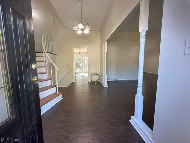 25615 Hidden Acres Drive, Westlake, OH 44145