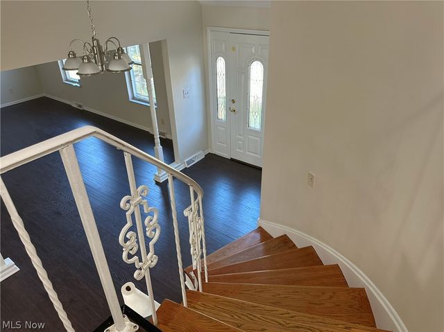 25615 Hidden Acres Drive, Westlake, OH 44145