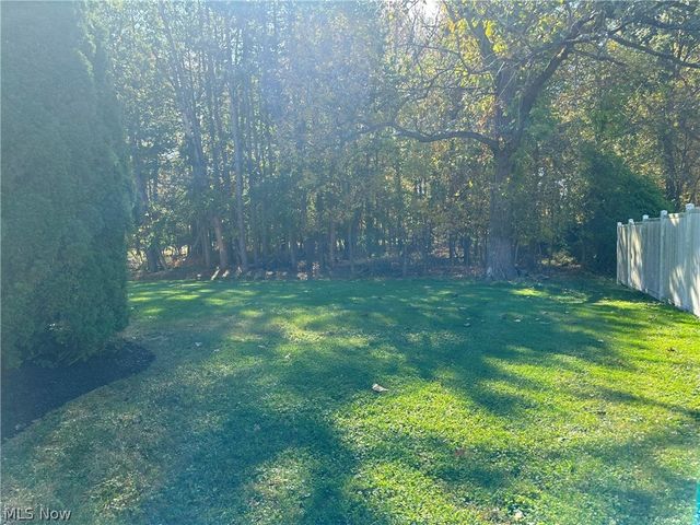 25615 Hidden Acres Drive, Westlake, OH 44145