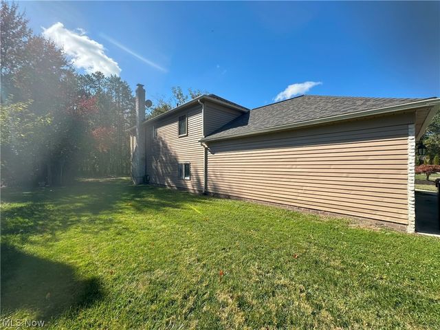 25615 Hidden Acres Drive, Westlake, OH 44145