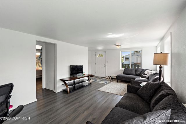 138 N Klevin Street, Anchorage, AK 99508