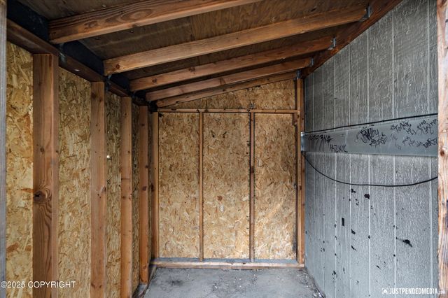 138 N Klevin Street, Anchorage, AK 99508