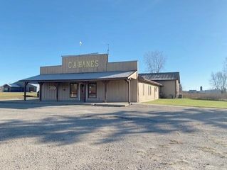 1953 S M-33, West Branch, MI 48661