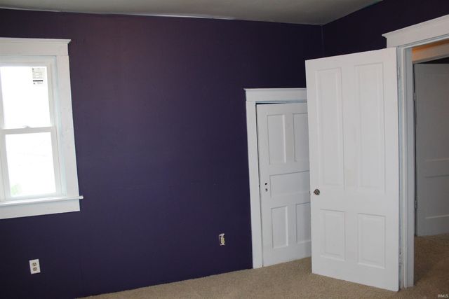 215 E Keyser St, Garrett, IN 46738