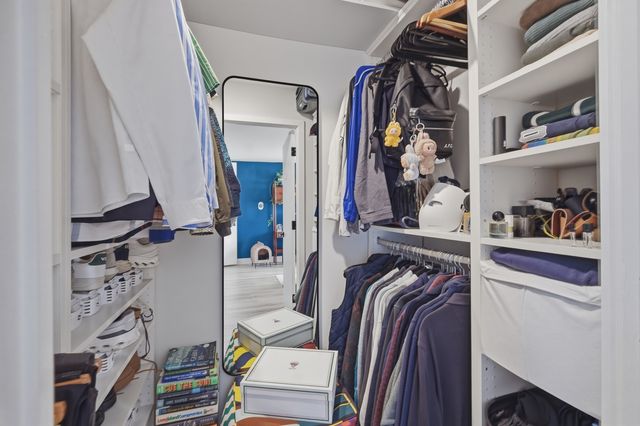 2626 N Lakeview Avenue 2601, Chicago, IL 60614