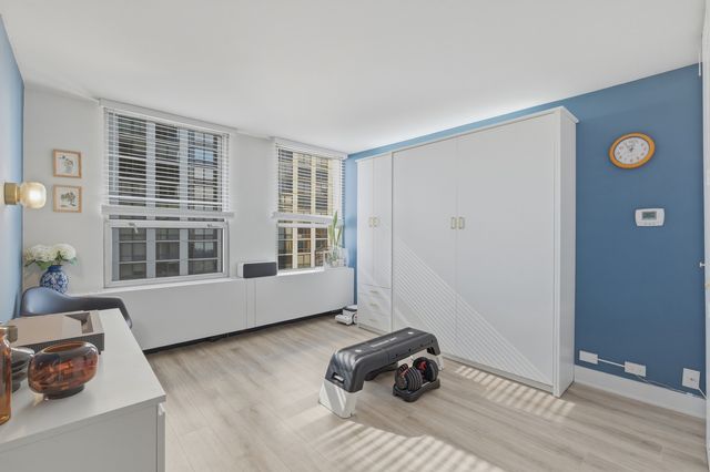 2626 N Lakeview Avenue 2601, Chicago, IL 60614