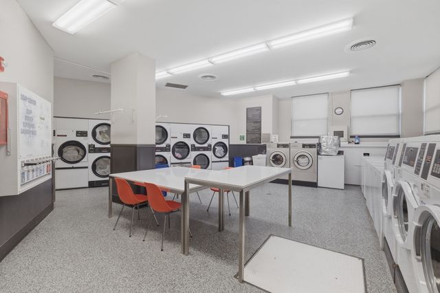 2626 N Lakeview Avenue 2601, Chicago, IL 60614