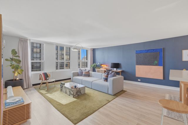 2626 N Lakeview Avenue 2601, Chicago, IL 60614