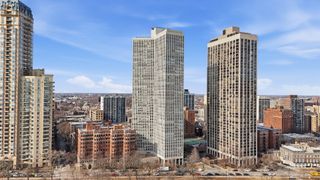 2626 N Lakeview Avenue 2601, Chicago, IL 60614