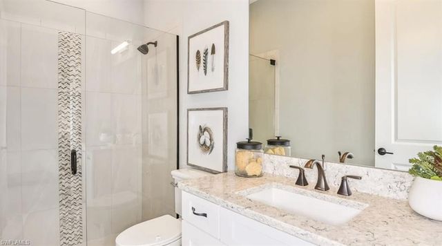 15820 Derna ST, Naples, FL 34114
