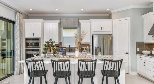 15820 Derna ST, Naples, FL 34114