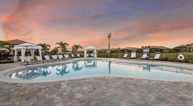 15820 Derna ST, Naples, FL 34114