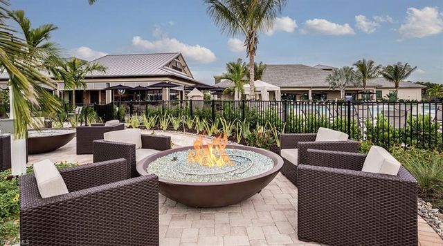 15820 Derna ST, Naples, FL 34114