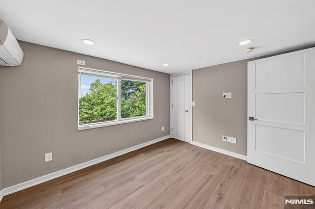 57 Hemlock Road, Little Falls, NJ 07424